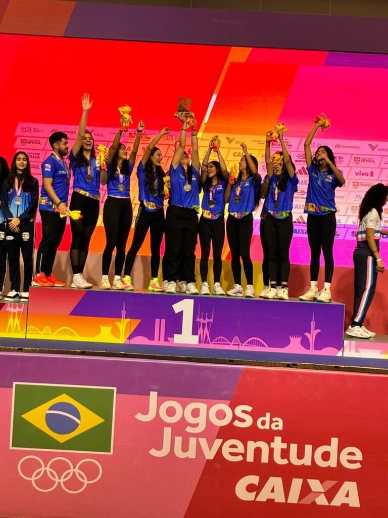 Premiação nos jogos da juventude 1º Lugar CVT