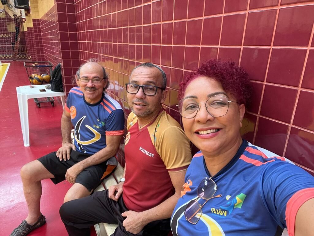 Professores Xavier, Elinho e Luiza